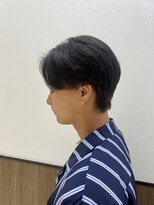 ステージ(STAGE)&nbsp;韓国メンズヘア　ダウンパーマ　センターパート