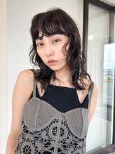 トゥコ(tuco)&nbsp;ウルフパーマ レイヤーパーマ パーマ ウルフ ミディアム