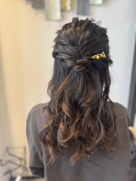 ゼン ネオ(Zen Neo) ヘアアレンジ