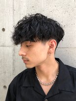 原宿ツイストスパイラルパーマメンズカットマッシュウルフ緩め