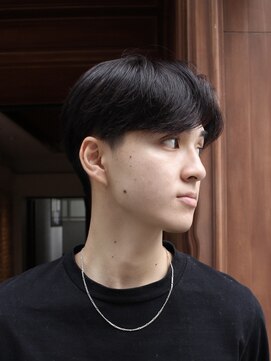 トッド(tod) 曲がる縮毛矯正　ストレートパーマ　センターパート 森田鴻之介