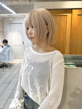 テトラ バイ ネオリーブ 横浜西口店(tetra by neolive) ホワイトベージュ　ダブルカラー　ブリーチ　ウルフカット