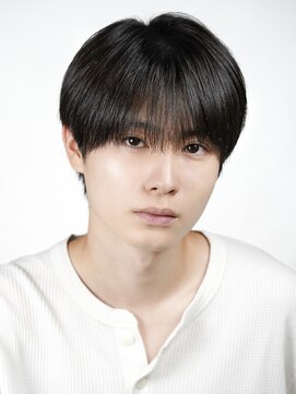 オーシャントーキョー 渋谷(OCEAN TOKYO) フェザーパーマシャドウパーマカルマパーマセンターパート