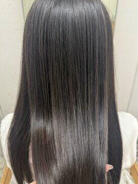 リル(re'll) 《花屋併設》グレージュカラー［酸性ストレート/ヘアセット]