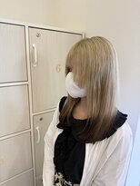 ジュエ ヘアー デザイン(Jue hair design)&nbsp;夏ホワイトベージュ×ブラウン裾カラー/ブリーチ/知立/20代/