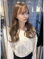 エンドット(en.)&nbsp;ナチュラル甘め☆オリーブベージュ（ブリーチなしWカラー）
