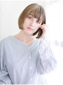 ショートバングの透け感ボブスタイル