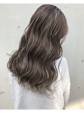 プライズ 錦糸町北口店(prize) ロング/グレージュ/ハイライトカラー/ウェーブ　【prize錦糸町】