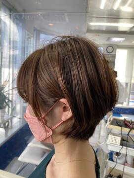 ヘアートーク アイズ(HAIR TALK I's) ドライカットで質感ふんわり、ショート