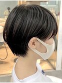 黒髪ショートボブ丸みショートマッシュショート耳かけショート