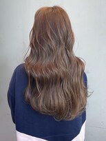 アイティー バイ アルバム 浦和店(IT by ALBUM)&nbsp;ブラウンロング_アースカラーくびれヘアツートン_ba379562