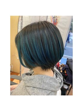 リューデパルティル(lieu de PARTIL) ショートボブ