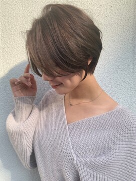 ロンドブルーム 天神大名店(Lond Bloom) 大人ショートボブショートカットココアアッシュくびれミディ