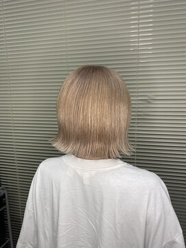 ライク(Like) ホワイトブロンド