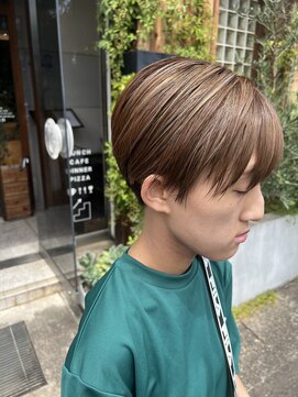 へアサロンアンドカフェガーデン(hair salon&cafe GARDEN) 立体感ハイライト/ショートカット