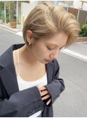 海外ヘア ハイトーン耳掛けボブ プラチナブロンド A0527