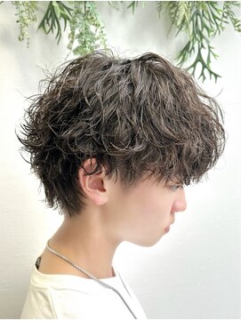 ビューネオ(VIEW NEO) メンズカット/メンズパーマ/波巻きスパイラル/谷町四丁目