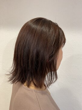 アリー(Ari-) 外ハネクビレ