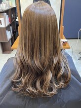 ☆アッシュベージュ艶々ロング☆【門前仲町/美容室/美容院/ヘッドスパ/髪質改善/髪質改善トリートメント】