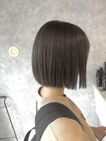 イージス(EZs)&nbsp;オリーブベージュ/ボブ/切りっぱなし