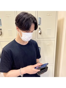 デバイス バイ フレイムス 越谷(DEVICE by Frames) センターパート ニュアンスパーマ