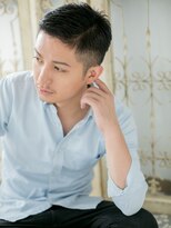大波純一美容室パーティハン&nbsp;ビジカジ黒髪オシャレ坊主フェードスタイルa小山20代30代40代