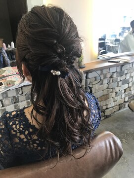 ホルムヘア(holm hair) お呼ばれヘアー