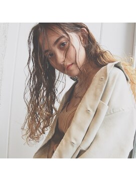 キーダ(KEEDA) ウェーブロング