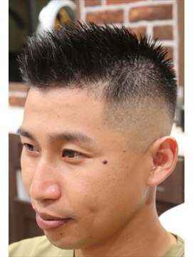 アクセプトザワールドバーバー(Accept the world barber) ショートスタイル×スキンフェード