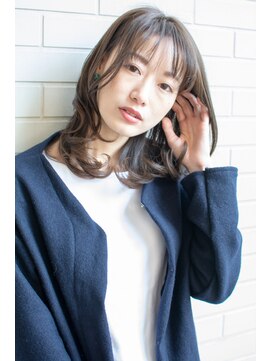 ノイン(noine) 可愛い系or綺麗系。今日はどっちの気分？