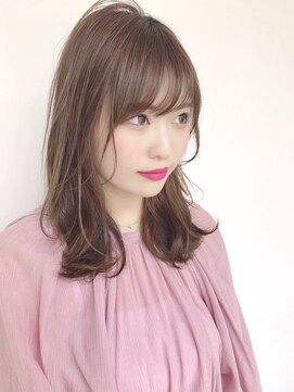 イマ(ima) おくれ毛グレージュウェーブ