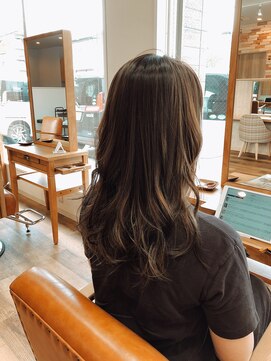 リアン(Lien) グラデーションカラー[髪質改善/縮毛矯正]