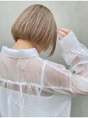 【ブリーチ＋ワンカラー】柔らかベージュ/スリークボブ