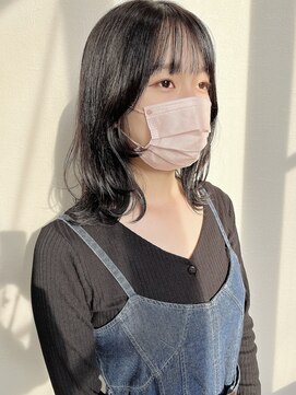 イト(ito.) 顔まわりレイヤー韓国風ミディアム