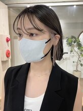 《*しっかりインナーカラーを目立たせたい方に◎》ホワイトベージュのイヤリングカラー[ケアブリーチ/原宿]