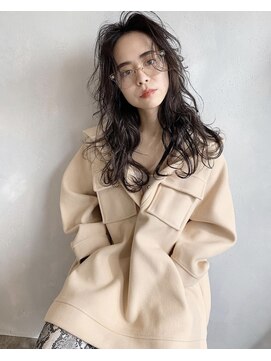 アンドレイ 表参道(andrey) [ANDREY]グレーベージュ/レイヤーロング/前髪パーマ黒髪カタログ