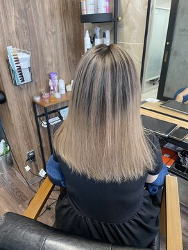 ラル(Lull) 【バレイヤージュ×ラテミルクティー】シャドールーツ