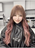 シールエクステでインナーカラー/ピンクヘア