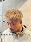 ボックススパイキー×ブリーチ一回寒色ベージュジェットモヒカン