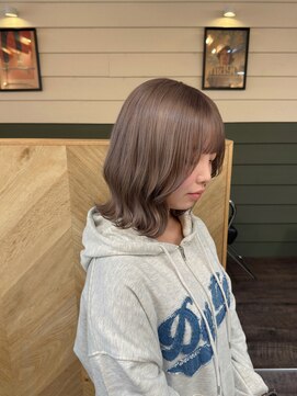 シビバイレボ(CIBI by revo) 地毛風カラー/切りっぱなしボブ/ショートボブ[船橋]
