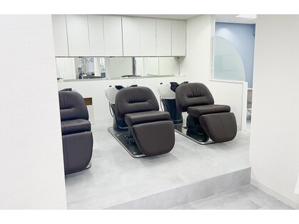明るい白髪染め専門店 兵庫駅前の写真