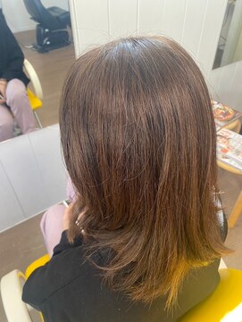 カラールーム 長束店(COLOR ROOM) 【オールカラー】統一された髪色で顔色も明るく、印象UP