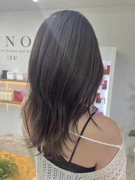 ルノン リー(LUNON:re) ラベンダーグレージュ×レイヤースタイル