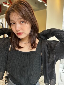 ソラ 表参道(SORA) 【MOMONE】ナチュラルレイヤーミディアムレイヤーココアベージュ