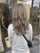 ニコリヘアワークス(nicori hair works)&nbsp;ロング×シアーアッシュベージュ3
