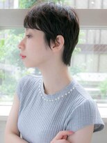 ルティア(Lutia) 耳かけショート 簡単スタイリング グレージュ★★