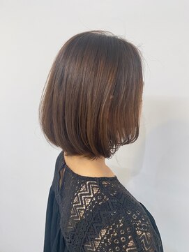 ヘアープロデュース ラピセット 松山(Lapset) 20代30代ひし形ボブココアブラウン小顔美肌ストレート丸み