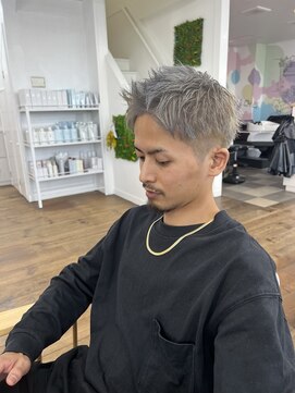 ユイマァルスロウ(YUIMARL SLOW) 無造作スパイキーショート