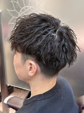 銀座マツナガ 浅草店 ツイストスパイラル/メンズパーマ/ショート/フェード/バーバー