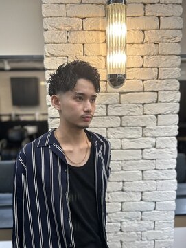 スティーロ 渋谷(Steelo) ツイストパーマ×テーパーフェード